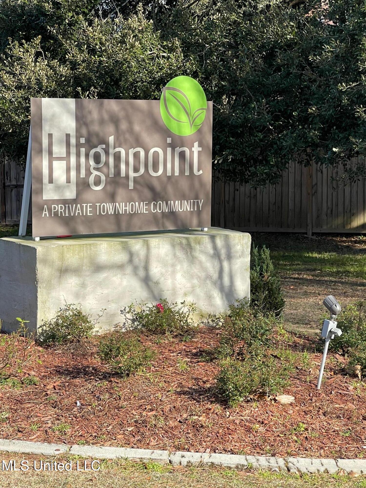 212 Highpoint Drive Diamondhead, MS 39525 - Photo 30 of 31 Subdivision Entrance