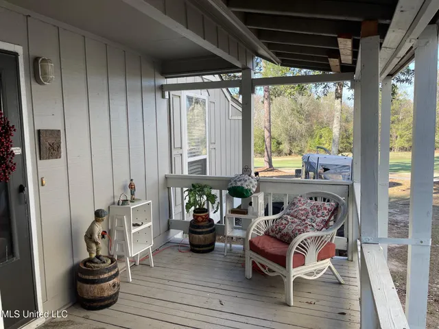 $165,000 | 212 Highpoint Drive, Diamondhead, MS 39525