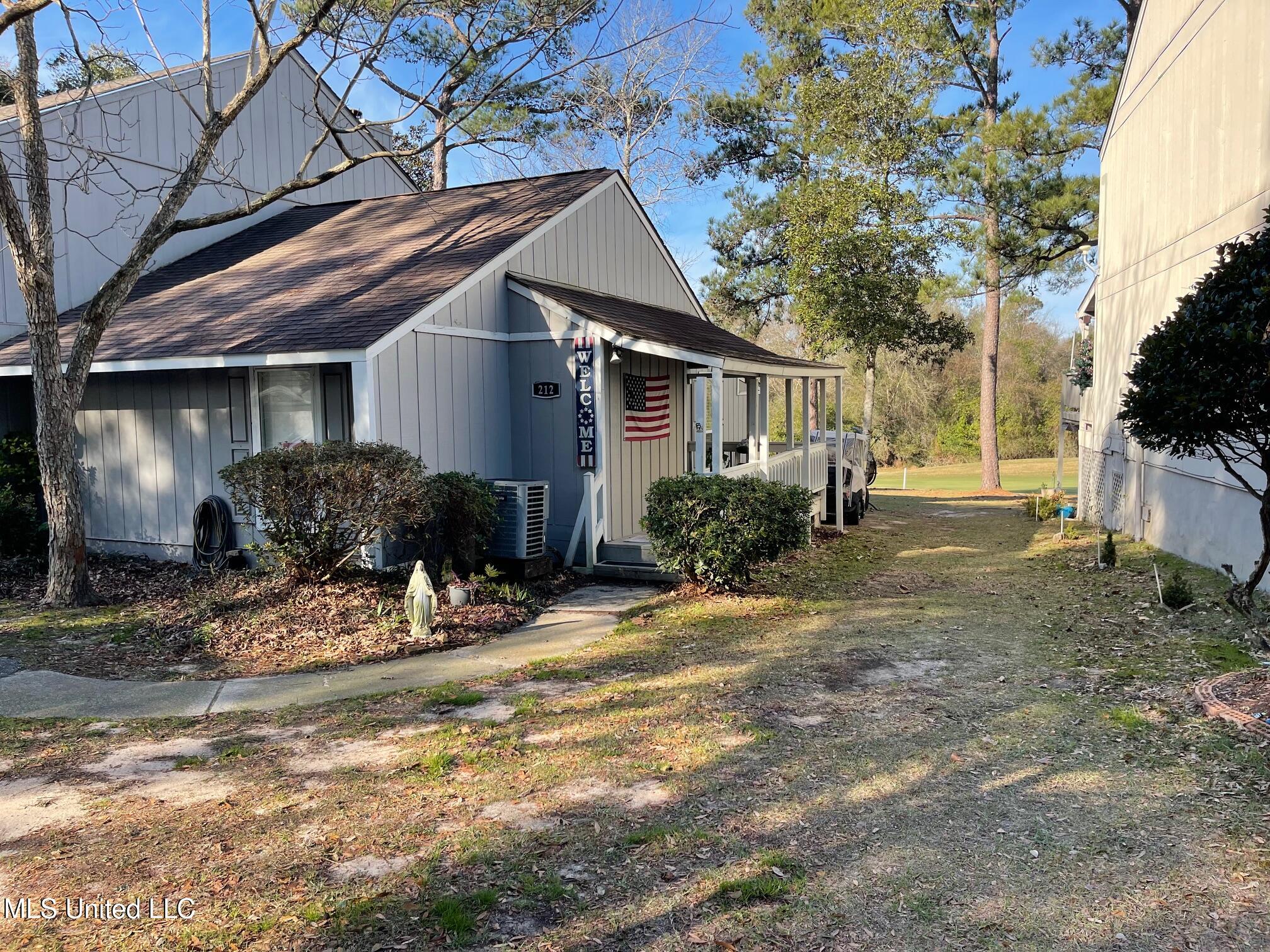 212 Highpoint Drive Diamondhead, MS 39525 - Photo 6 of 31 Side view of END Unit
