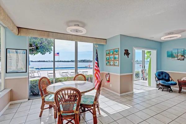 $3,500 | 1820 New Palm Way, Unit 201, Boynton Beach, FL 33435