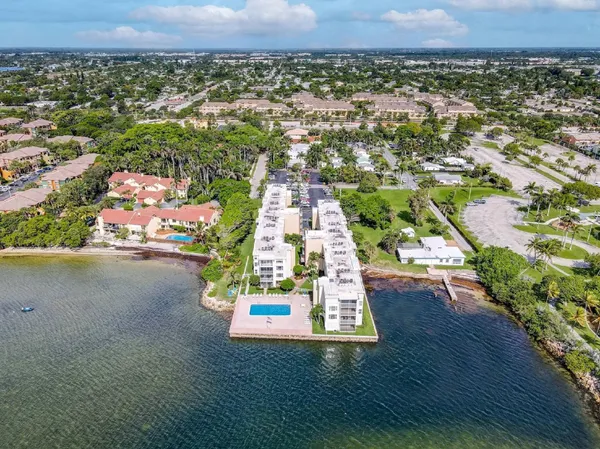 $3,500 | 1820 New Palm Way, Unit 201, Boynton Beach, FL 33435