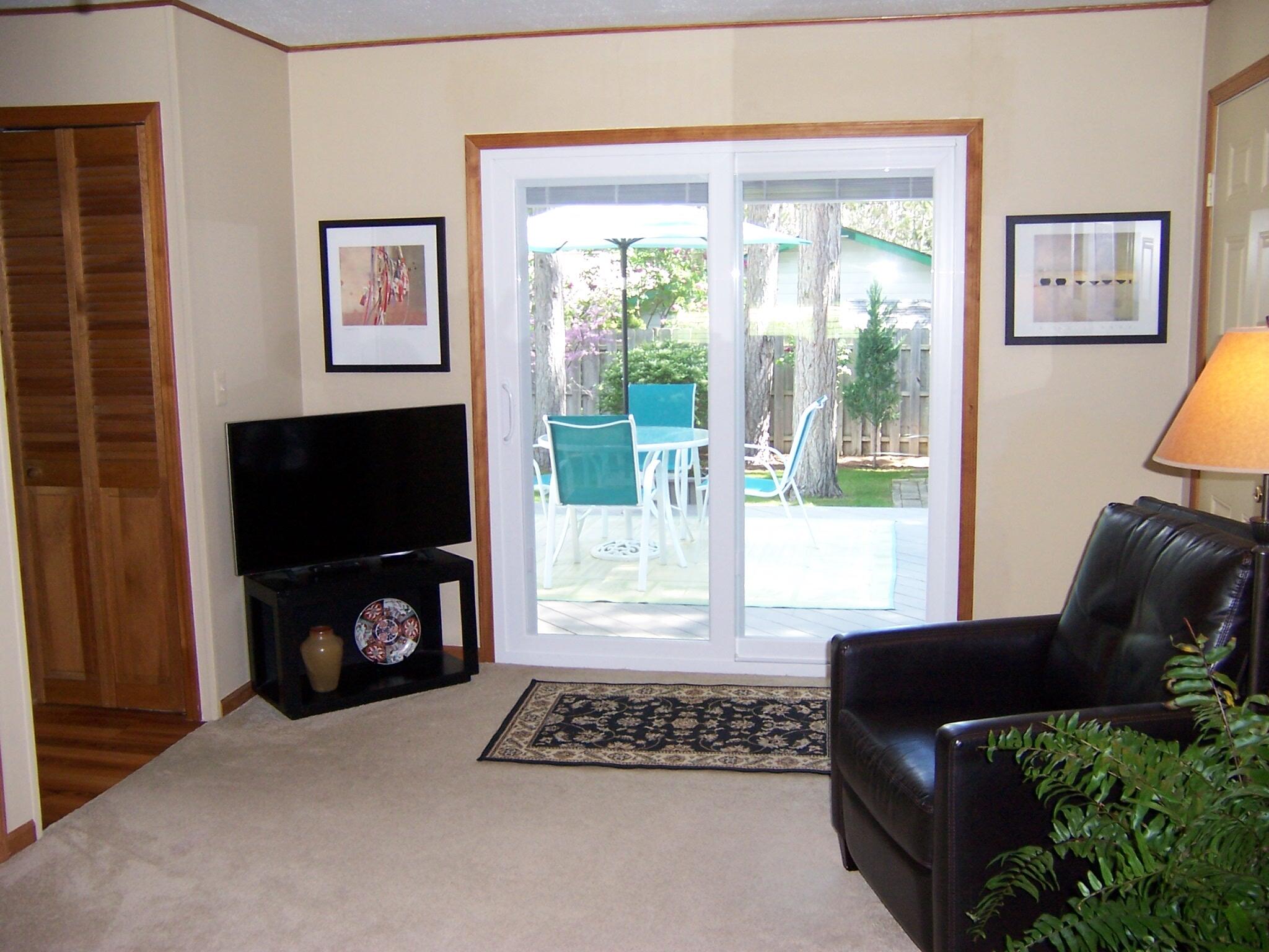 206 Chestnut Road Roscommon, MI 48653 - Photo 5 of 46 Gallery Image 5