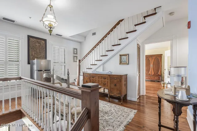 $2,500,000 | 102 South 7th Street, Fernandina Beach, FL 32034