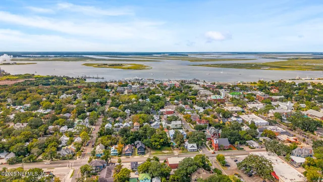 $2,500,000 | 102 South 7th Street, Fernandina Beach, FL 32034