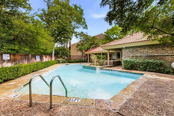 $299,000 | 5200 Martel Avenue, Unit 18D, Dallas, TX 75206