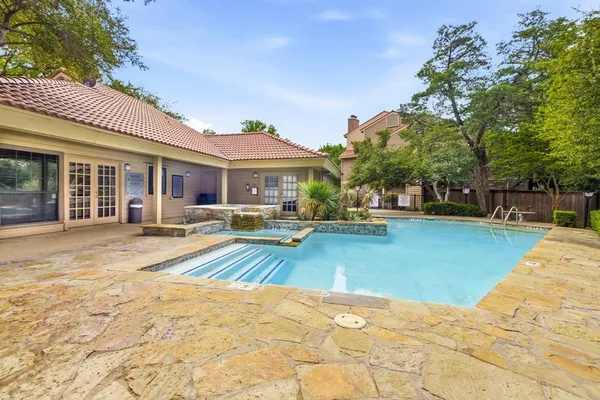 $299,000 | 5200 Martel Avenue, Unit 18D, Dallas, TX 75206