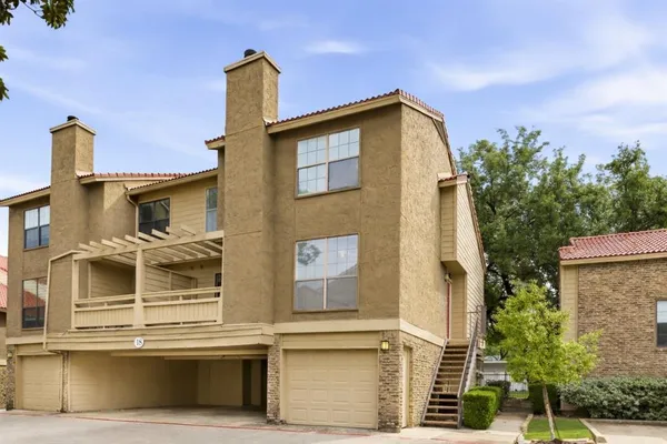 $299,000 | 5200 Martel Avenue, Unit 18D, Dallas, TX 75206