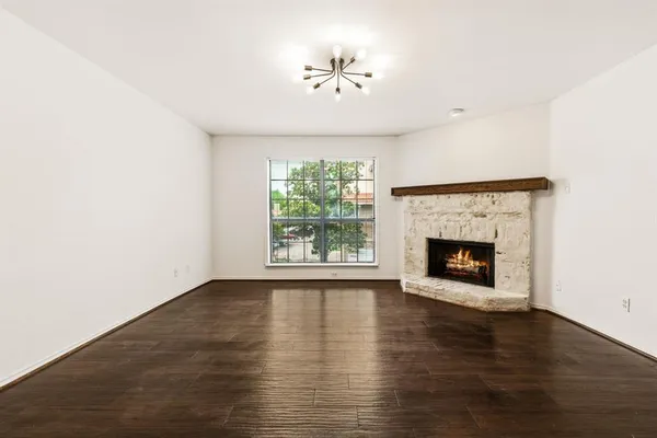 $299,000 | 5200 Martel Avenue, Unit 18D, Dallas, TX 75206