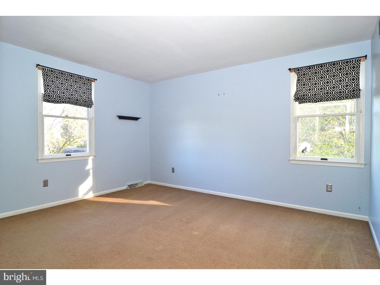 4502 Farming Ridge Boulevard Reading, PA 19606 - Photo 16 of 24 Bedroom
