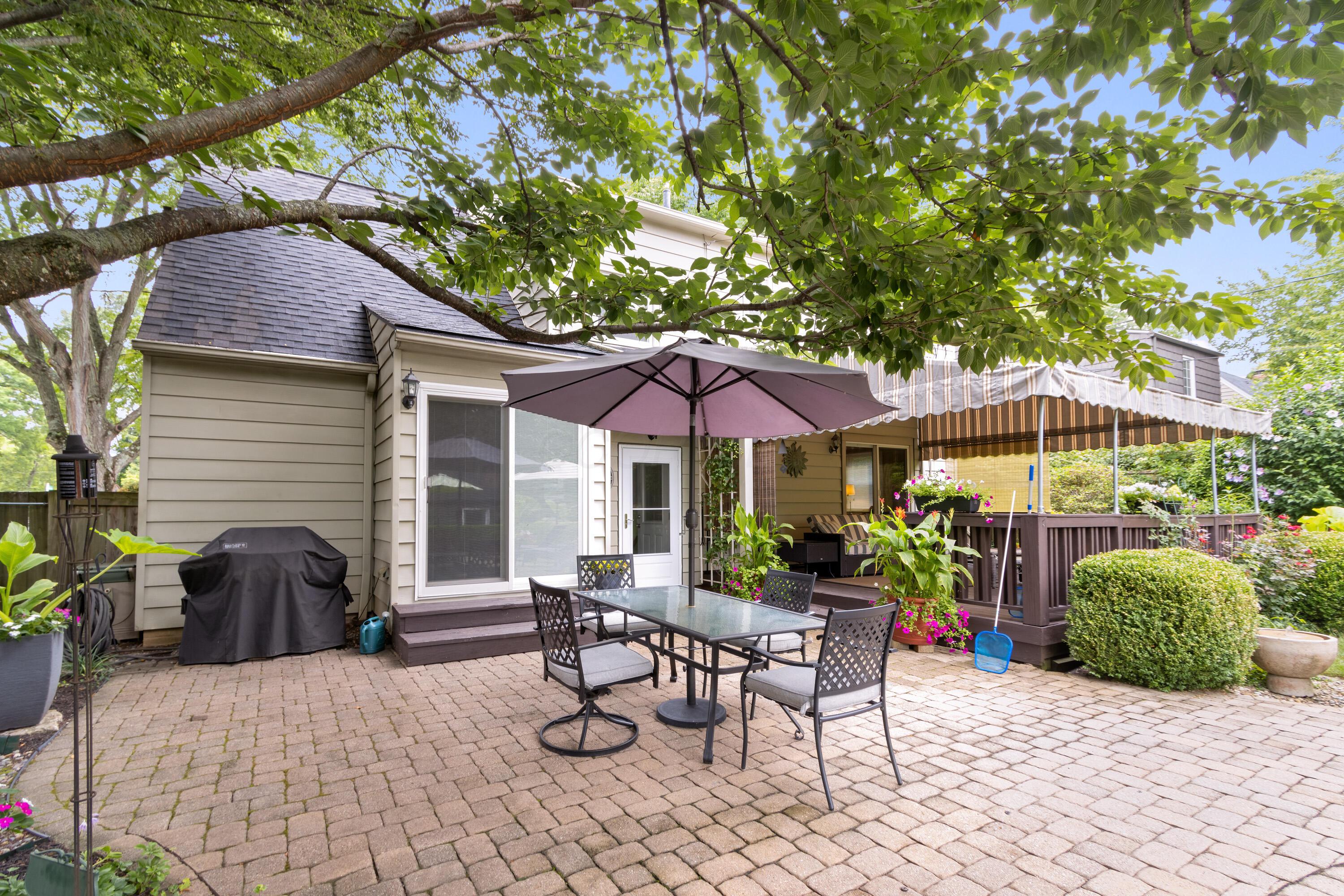 189 Nottingham Road Columbus, OH 43214 - Photo 40 of 45 189 Nottingham Road (Exterior)-21.jpg-FU