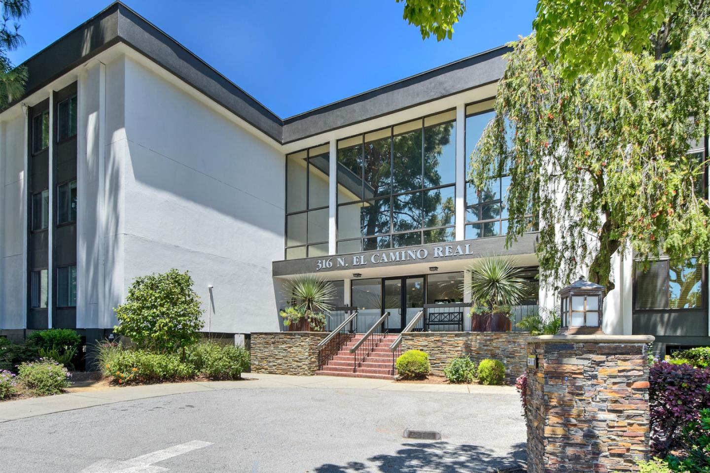 316 North El Camino Real Unit 220  