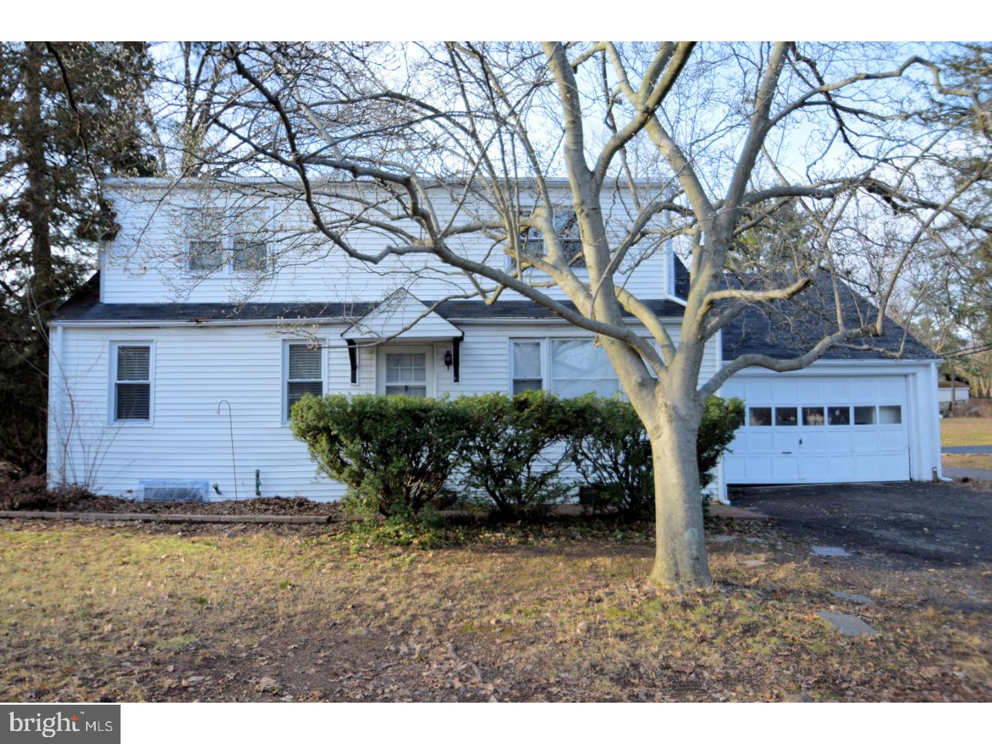 301 South Trooper Road Norristown, PA 19403 - Photo 1 of 14 Gallery Image 1