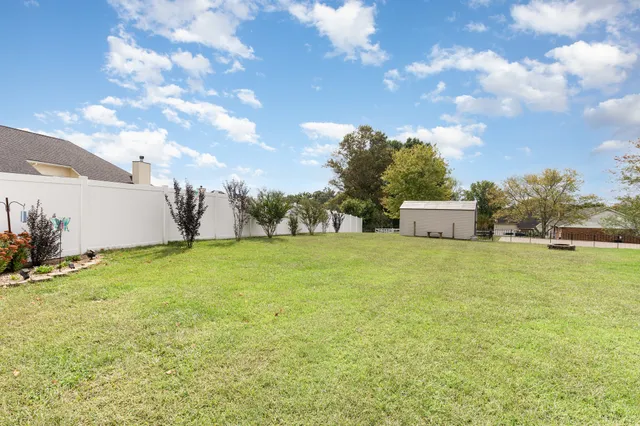 $450,000 | 1130 Adam Drive, Cottontown, TN 37048