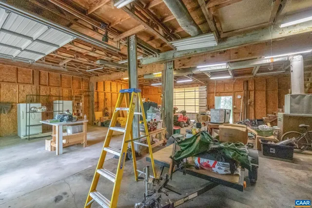 a view of a yard with a tree