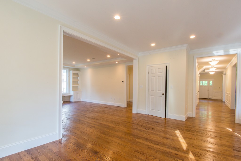 46 Border Road Needham, MA 02492 - Photo 10 of 30 Gallery Image 10
