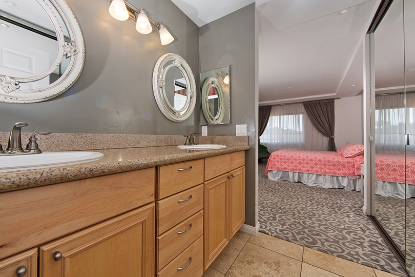 6717 Friars Road, Unit 91 San Diego, CA 92108 - Photo 15 of 24
