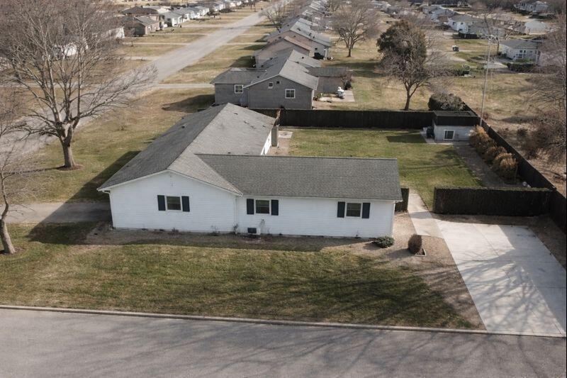 225 Edwards Road Circleville, OH 43113 - Photo 2 of 46 225 Edwards without cars