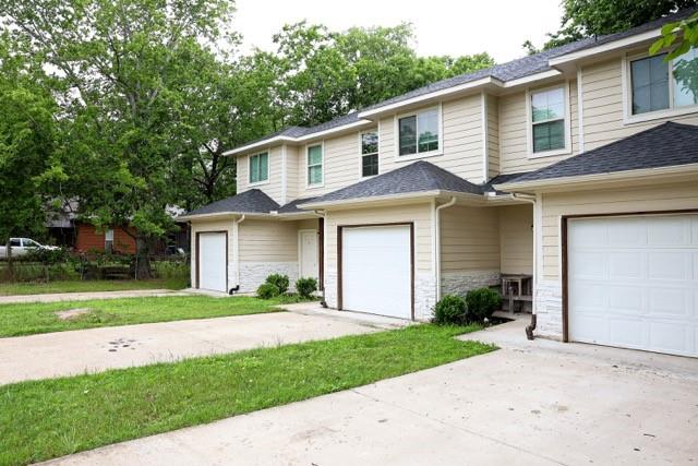 802 South 5th Street, Unit 1 Bonham, TX 75418 - Photo 1 of 25 Front house