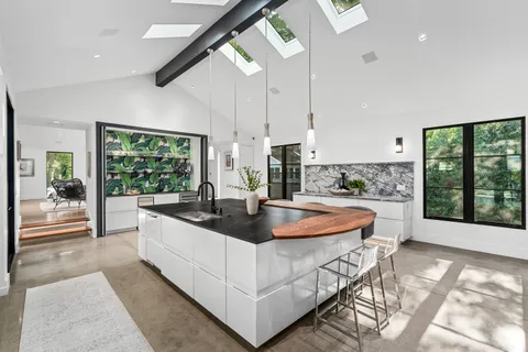 $3,250,000 | 3710 Trimble Road, Nashville, TN 37215