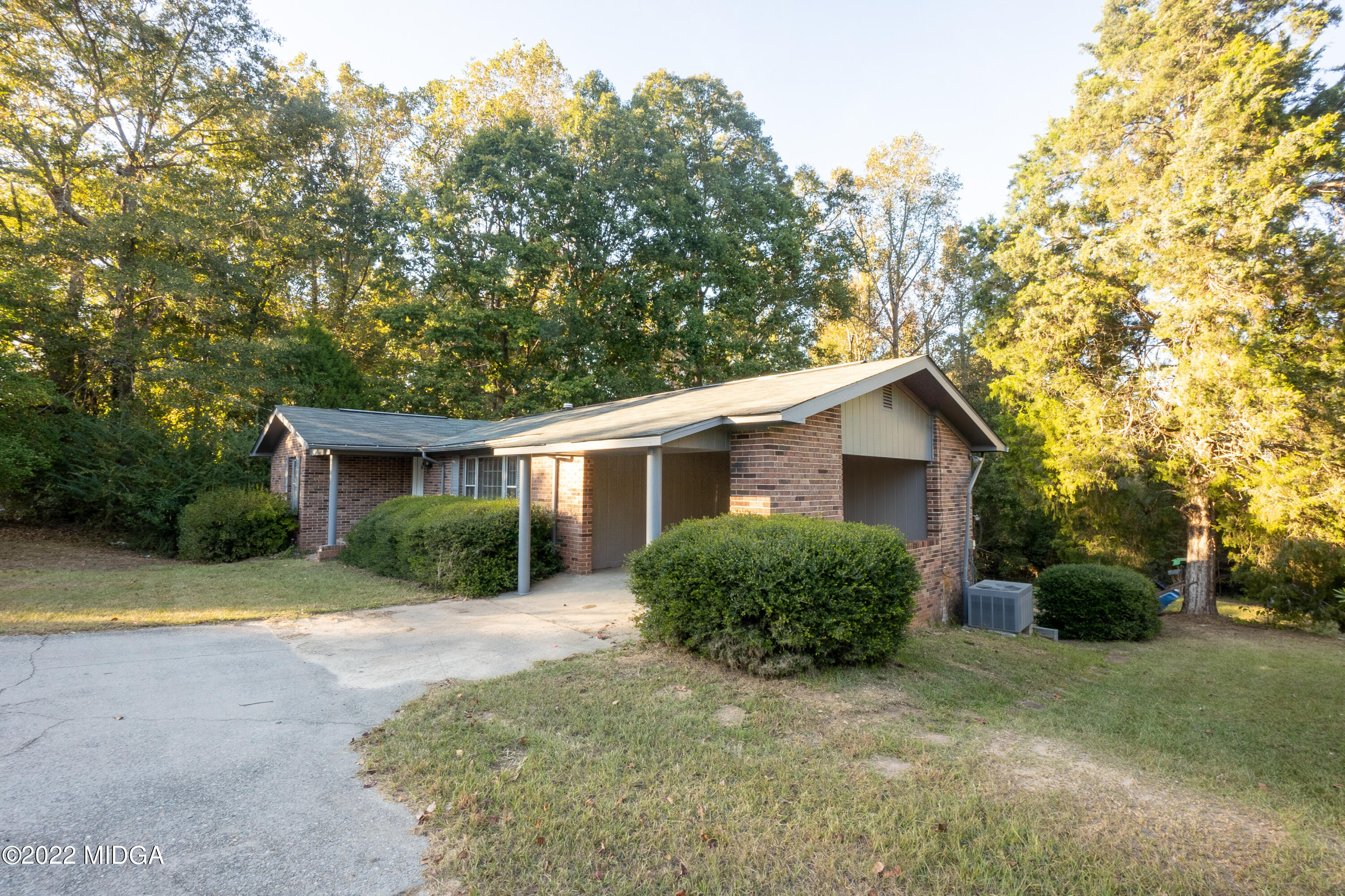 223 Henderson Road Macon, GA 31217 - Photo 14 of 39 13_DSC01091HDR_mls