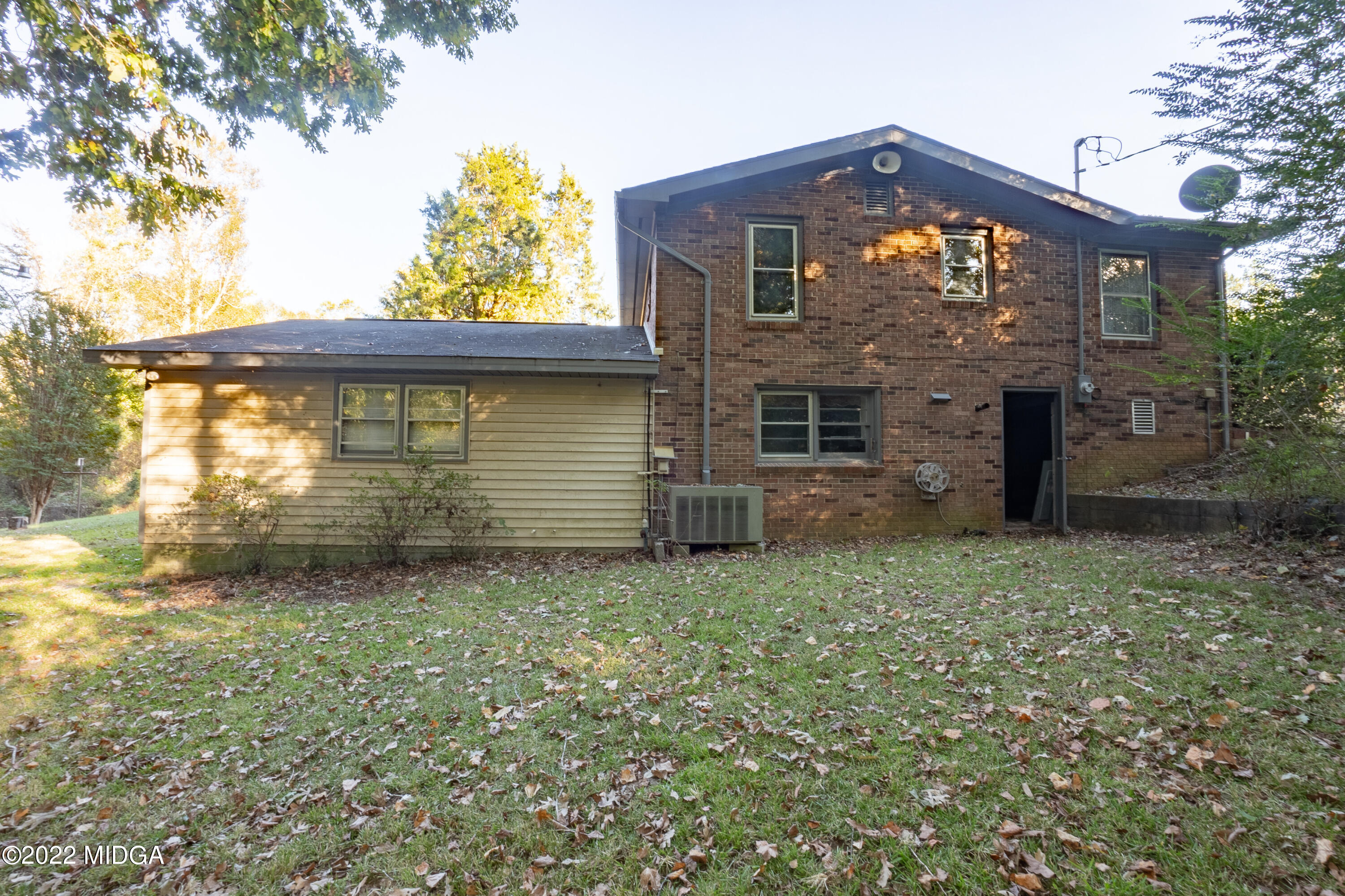 223 Henderson Road Macon, GA 31217 - Photo 15 of 39 14_DSC01127HDR_mls
