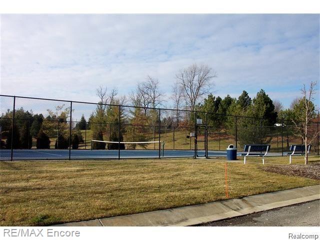 3567 Tremonte Circle, Unit 243 Rochester, MI 48306 - Photo 23 of 23 Picture24.jpg