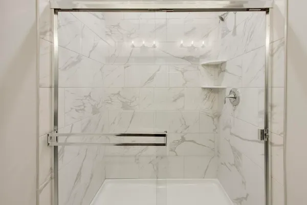 $426,295 | 270 Masters Drive, Addison, IL 60101