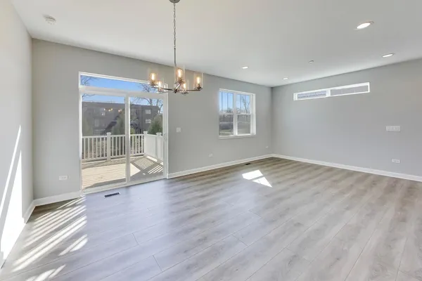 $426,295 | 270 Masters Drive, Addison, IL 60101