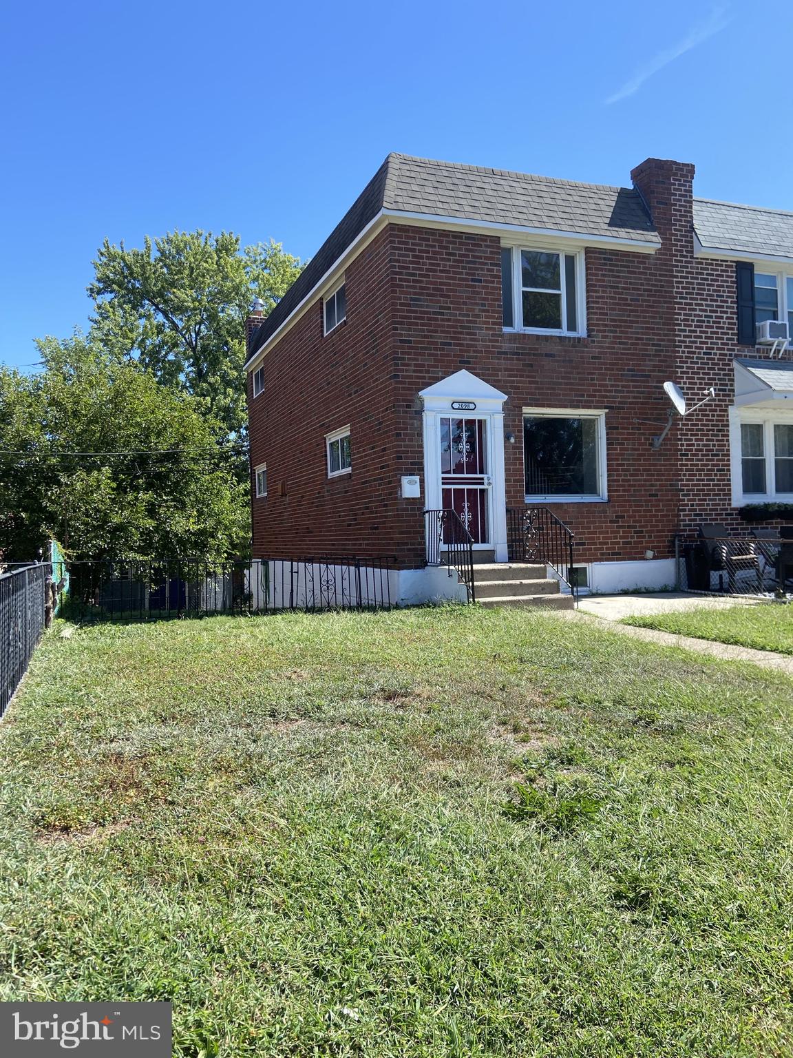 2098 Heather Road Folcroft, PA 19032 - Photo 2 of 27