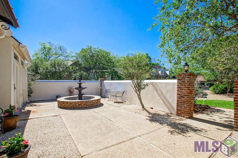 10219 Veranda Court Baton Rouge, LA 70810 - Photo 3 of 22