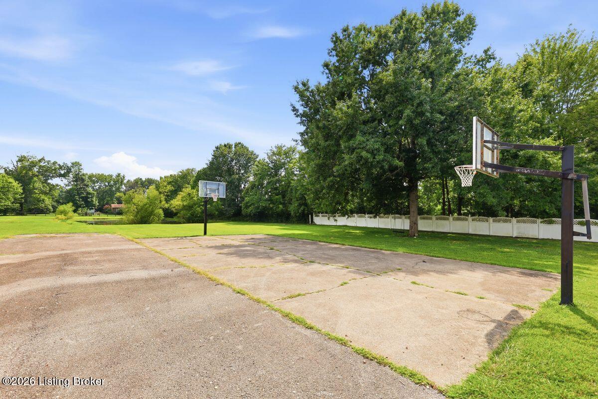 5504 Mt Washington Road Louisville, KY 40229 - Photo 46 of 49 mt was basketball court best