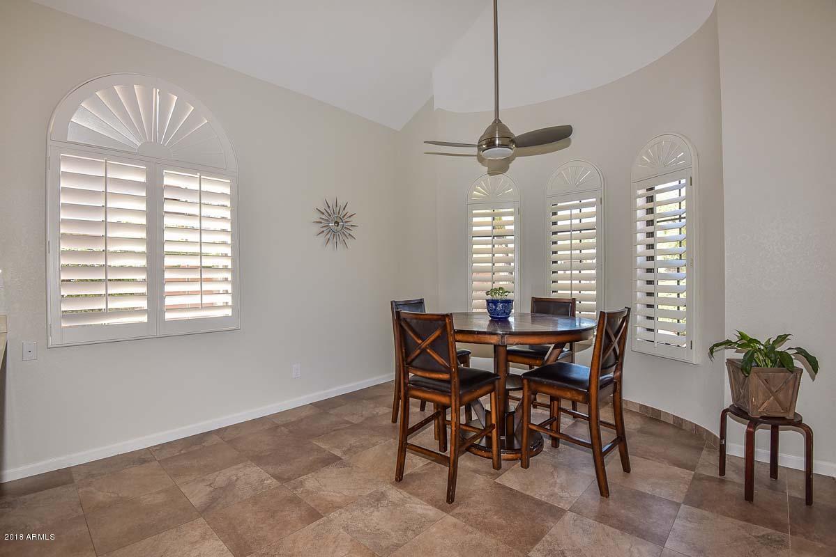 2335 East Mountain View Road Phoenix, AZ 85028 - Photo 16 of 43 Breakfast Room