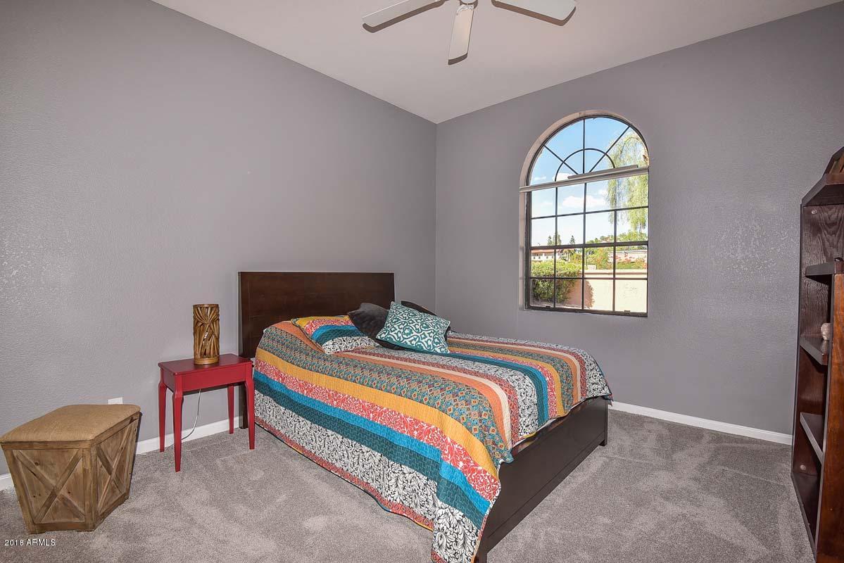 2335 East Mountain View Road Phoenix, AZ 85028 - Photo 30 of 43 3rd Bedroom