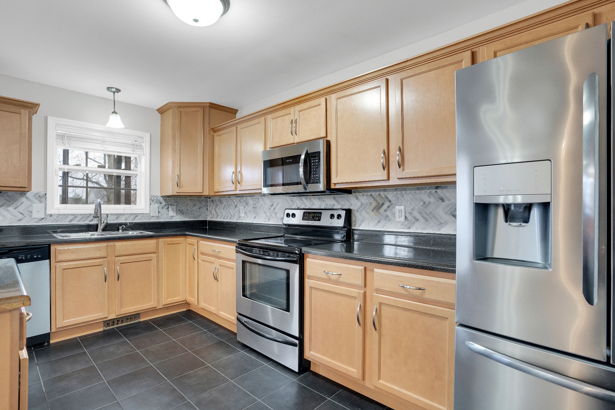 1377 Francesca Drive Clarksville, TN 37042 - Photo 12 of 29