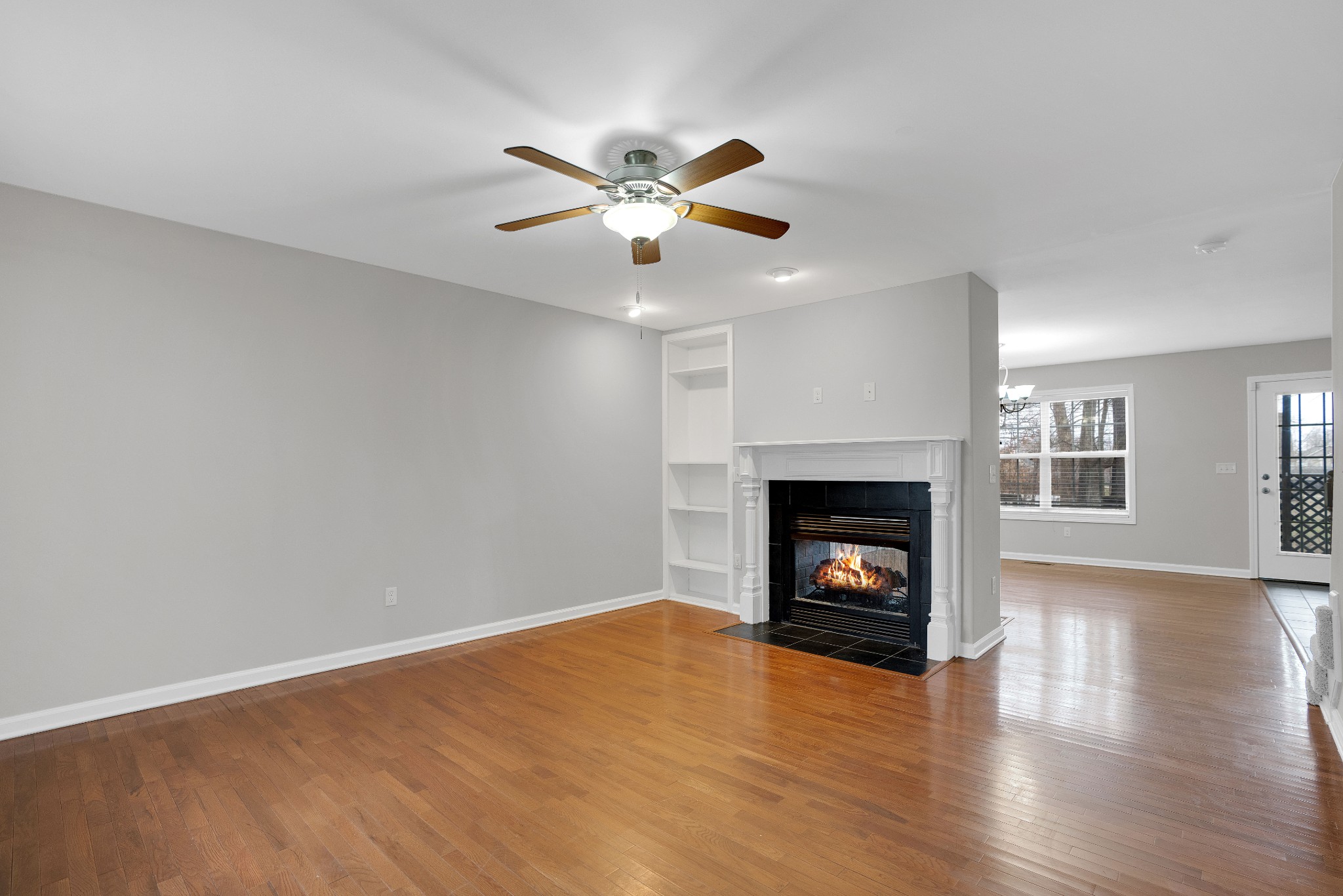 1377 Francesca Drive Clarksville, TN 37042 - Photo 4 of 29