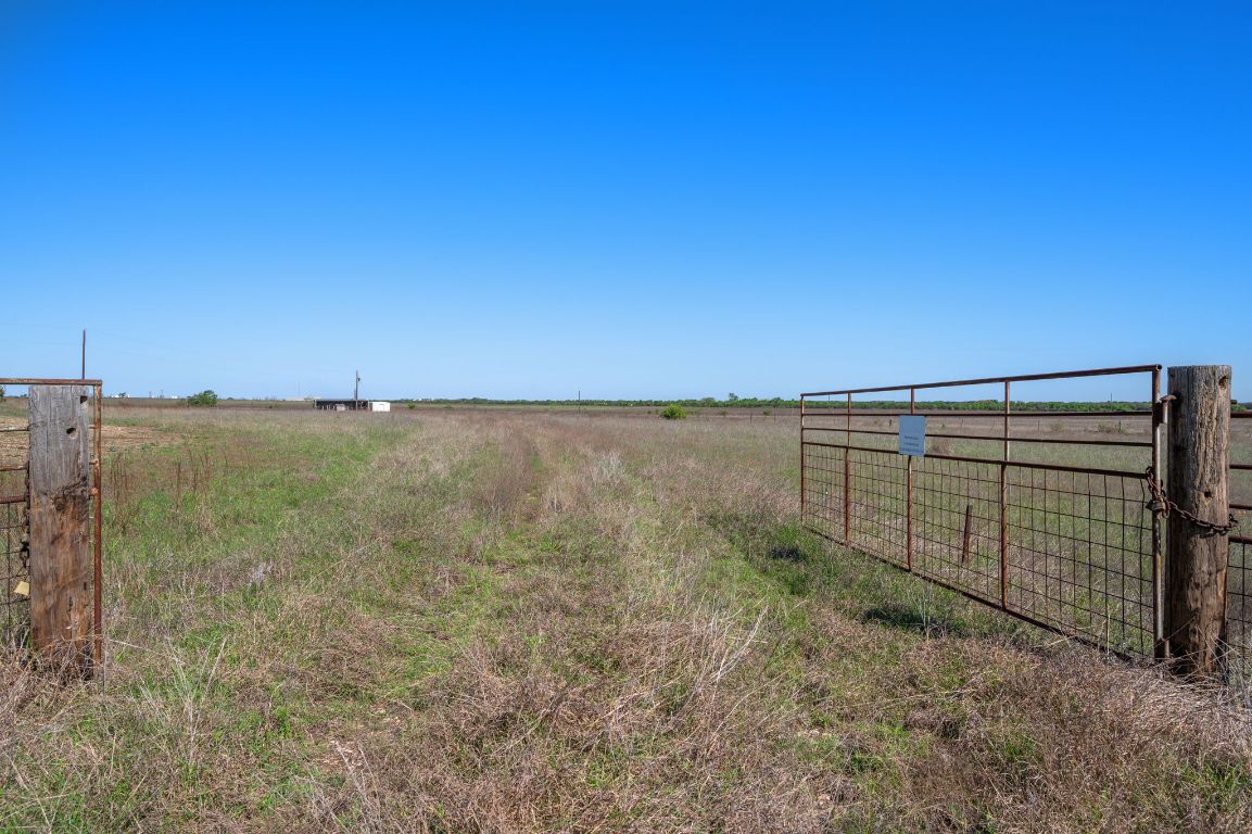 211 County Road 211 Bertram, TX 78605 - Photo 25 of 27 a view of a terrace