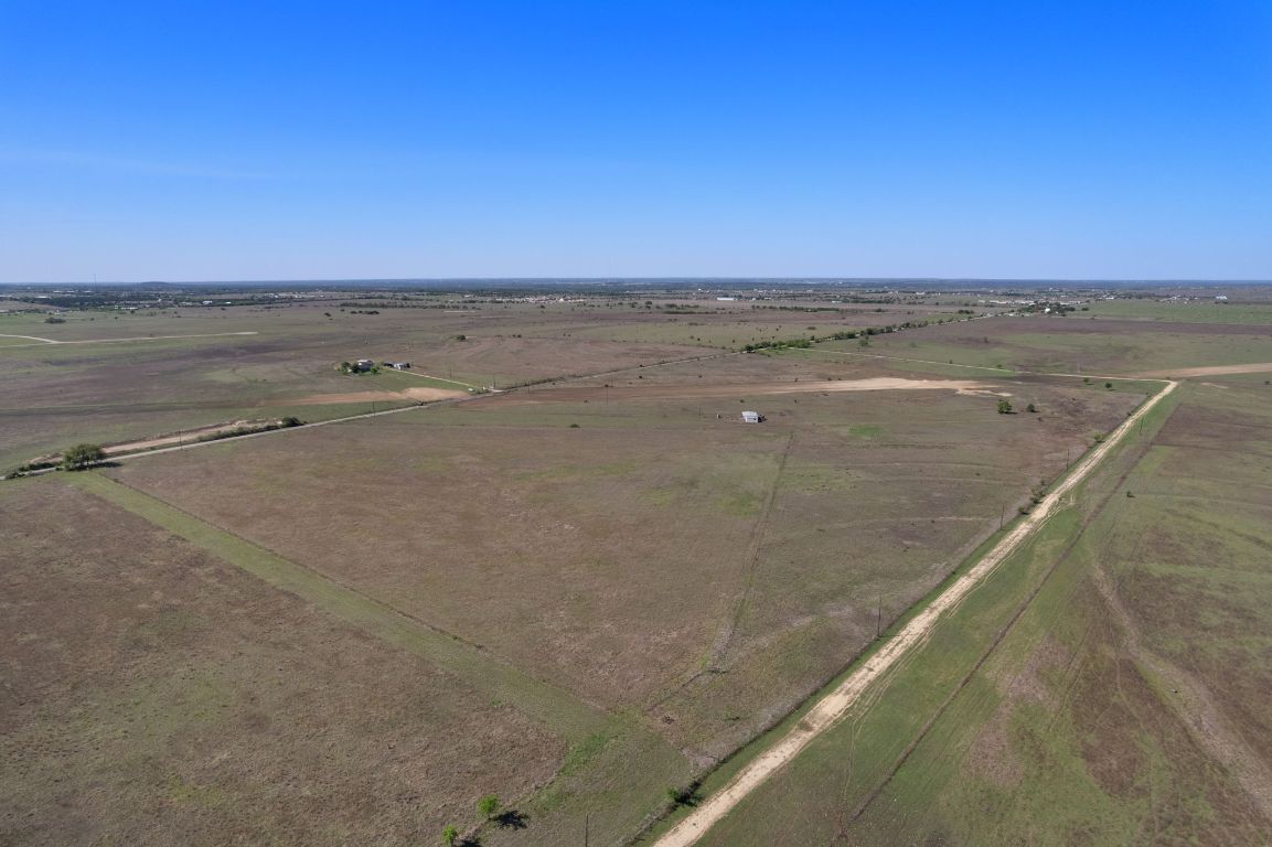 211 County Road 211 Bertram, TX 78605 - Photo 4 of 27