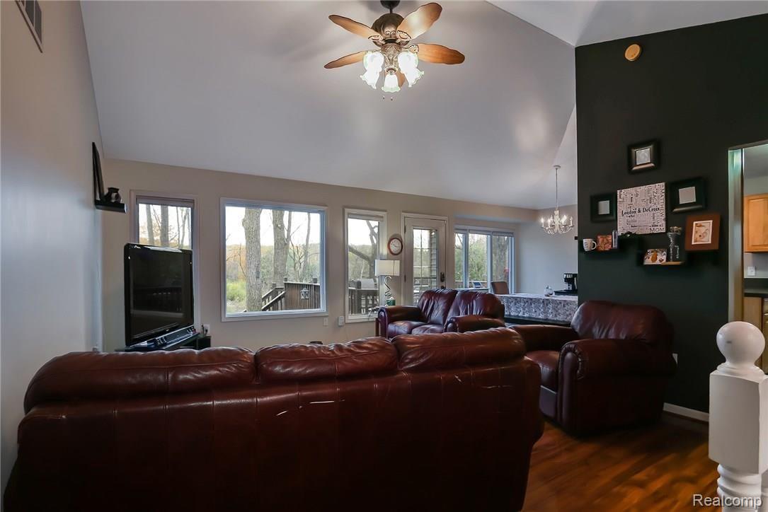 7939 Chilson Road Pinckney, MI 48169 - Photo 10 of 31 IMG_7525_blended.jpg2