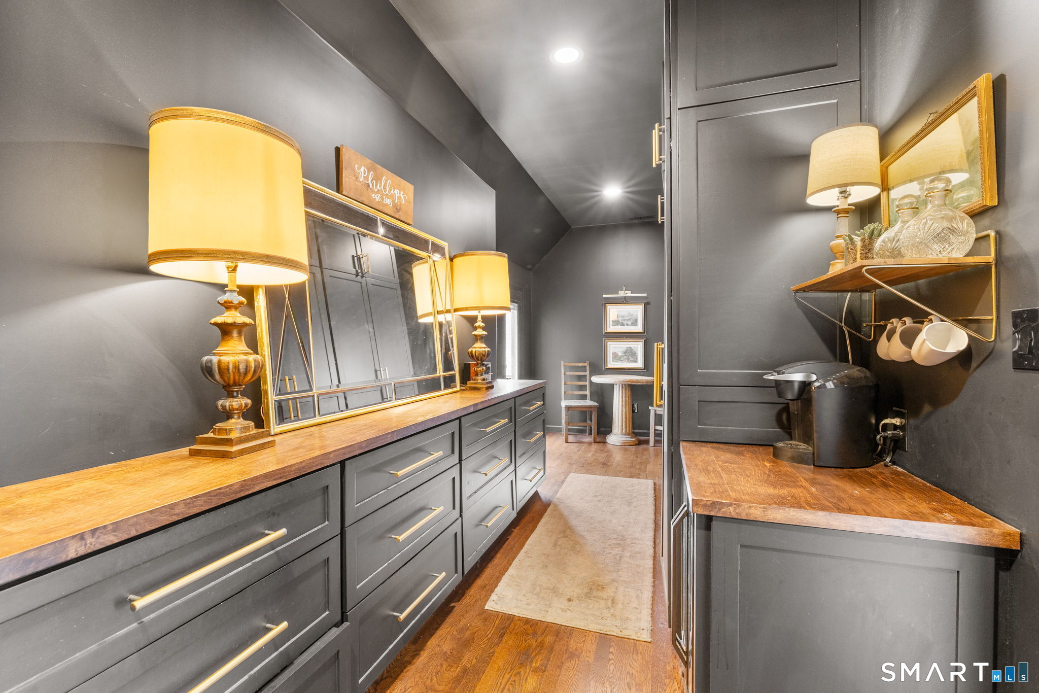 326 Thayer Pond Road Wilton, CT 06897 - Photo 10 of 40 a view of a swimming pool