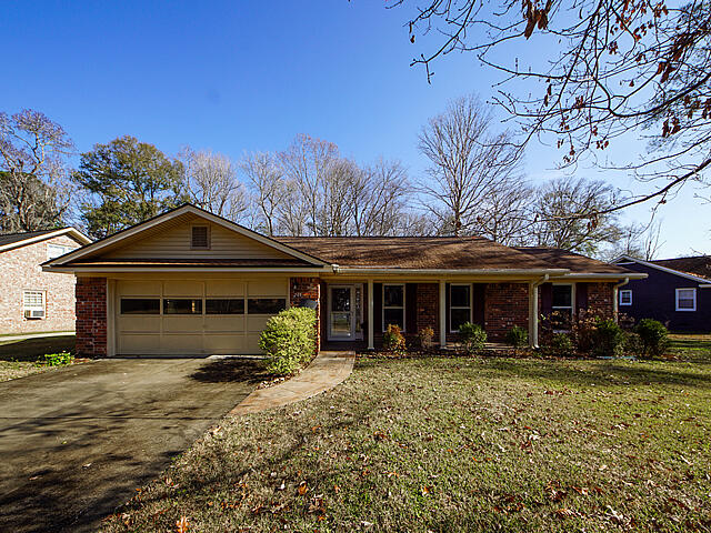 201 Turtle Cove Road Summerville, SC 29485 - Photo 1 of 44 Welcome to 201 Turtle Cove