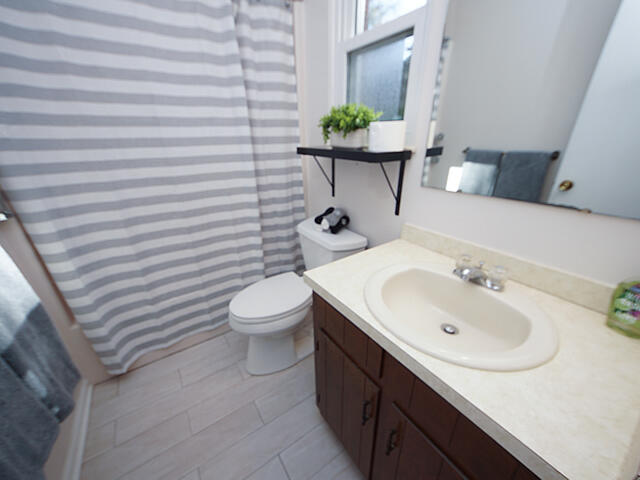 201 Turtle Cove Road Summerville, SC 29485 - Photo 24 of 44 Nice master bath