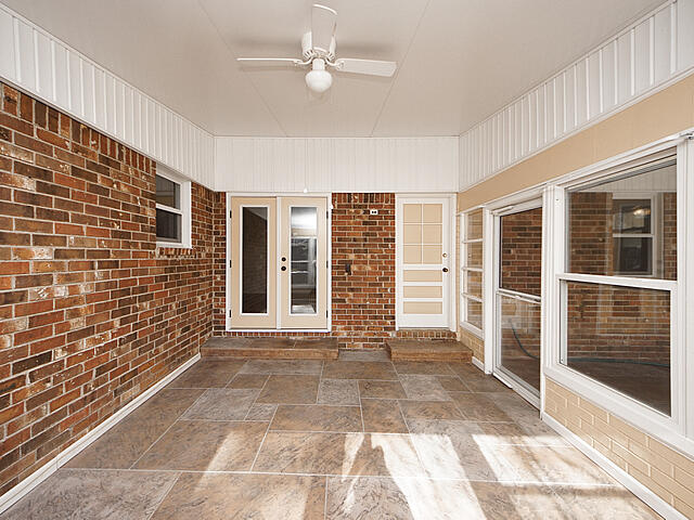 201 Turtle Cove Road Summerville, SC 29485 - Photo 34 of 44 Great space with multiple uses