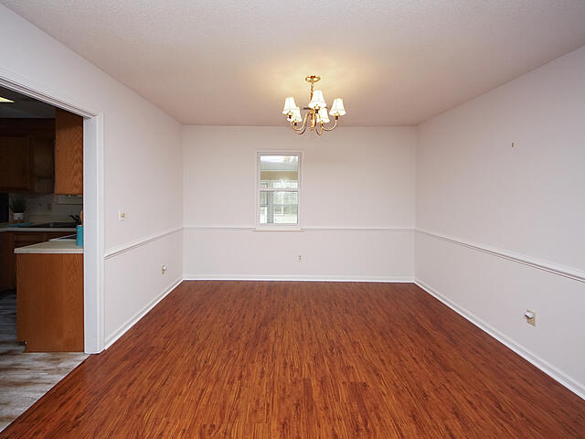 201 Turtle Cove Road Summerville, SC 29485 - Photo 7 of 44 Formal Dining