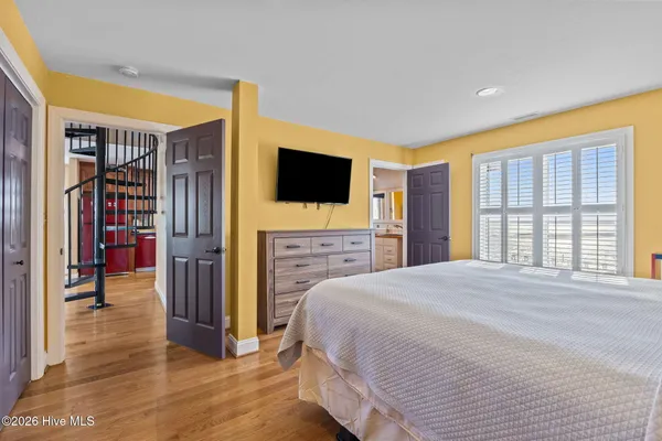 $650,000 | 616 Nelson Neck Road, Sealevel, NC 28577