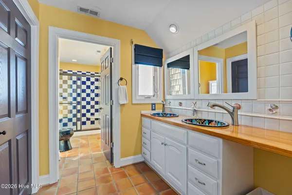 $650,000 | 616 Nelson Neck Road, Sealevel, NC 28577