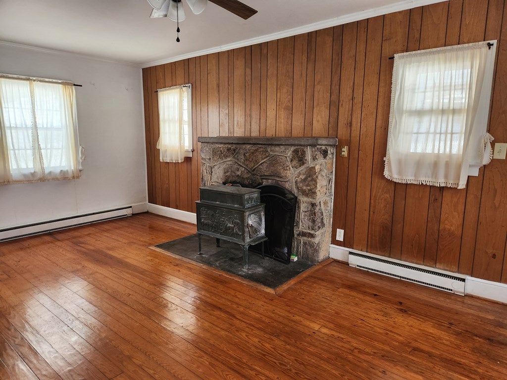 477 Ball Dairy Road Bluefield, WV 24701 - Photo 4 of 61 Gallery Image 4