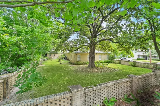 $750,000 | 2 Maryland Drive, New Orleans, LA 70124