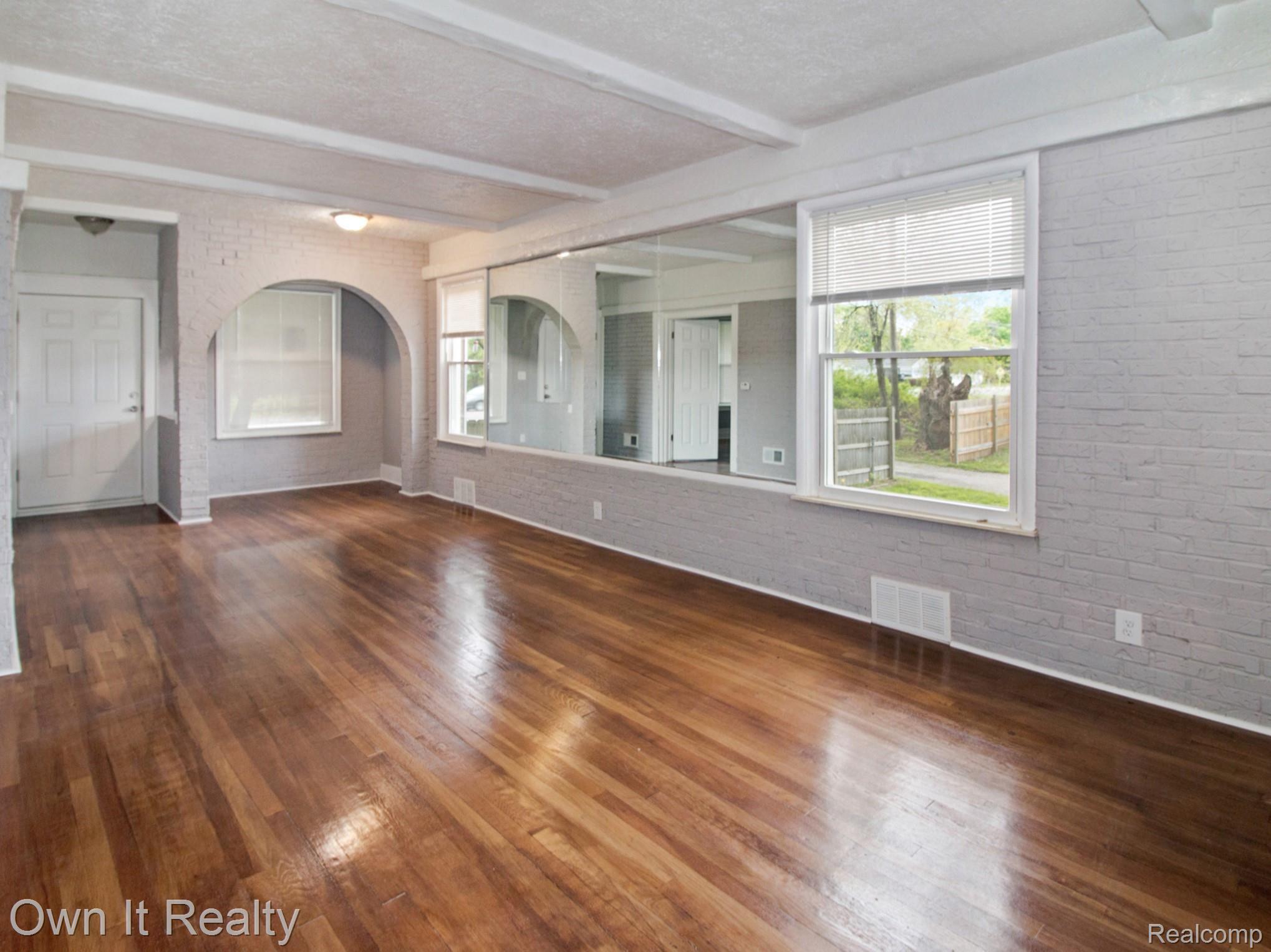 20363 Wick Road Taylor, MI 48180 - Photo 16 of 40 IMG_1291_2.jpg