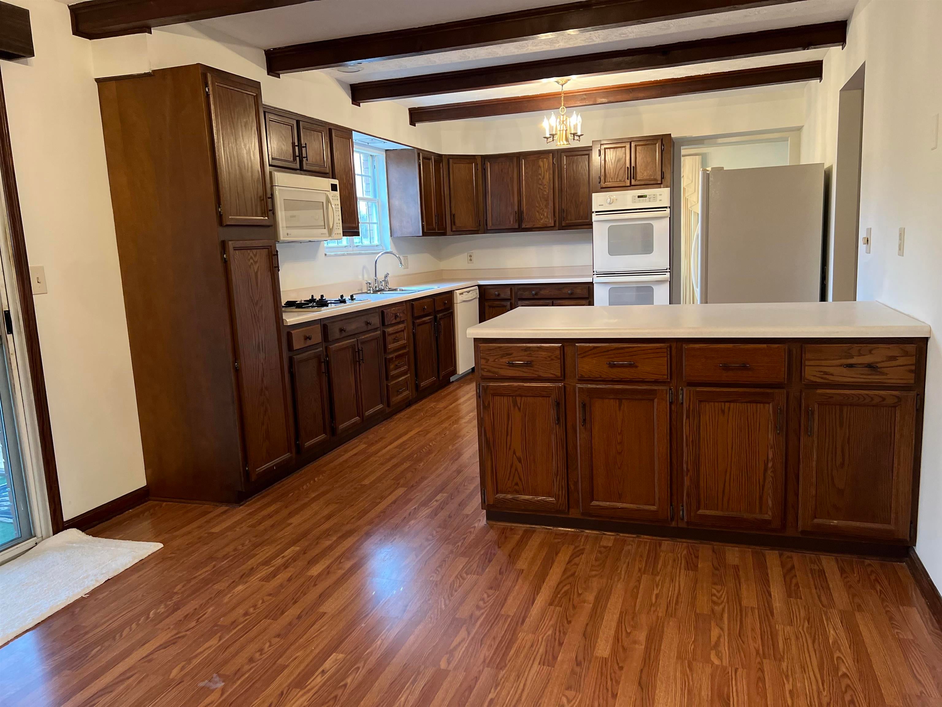 5995 East Pea Ridge Road Huntington, WV 25705 - Photo 9 of 31 Gallery Image 9
