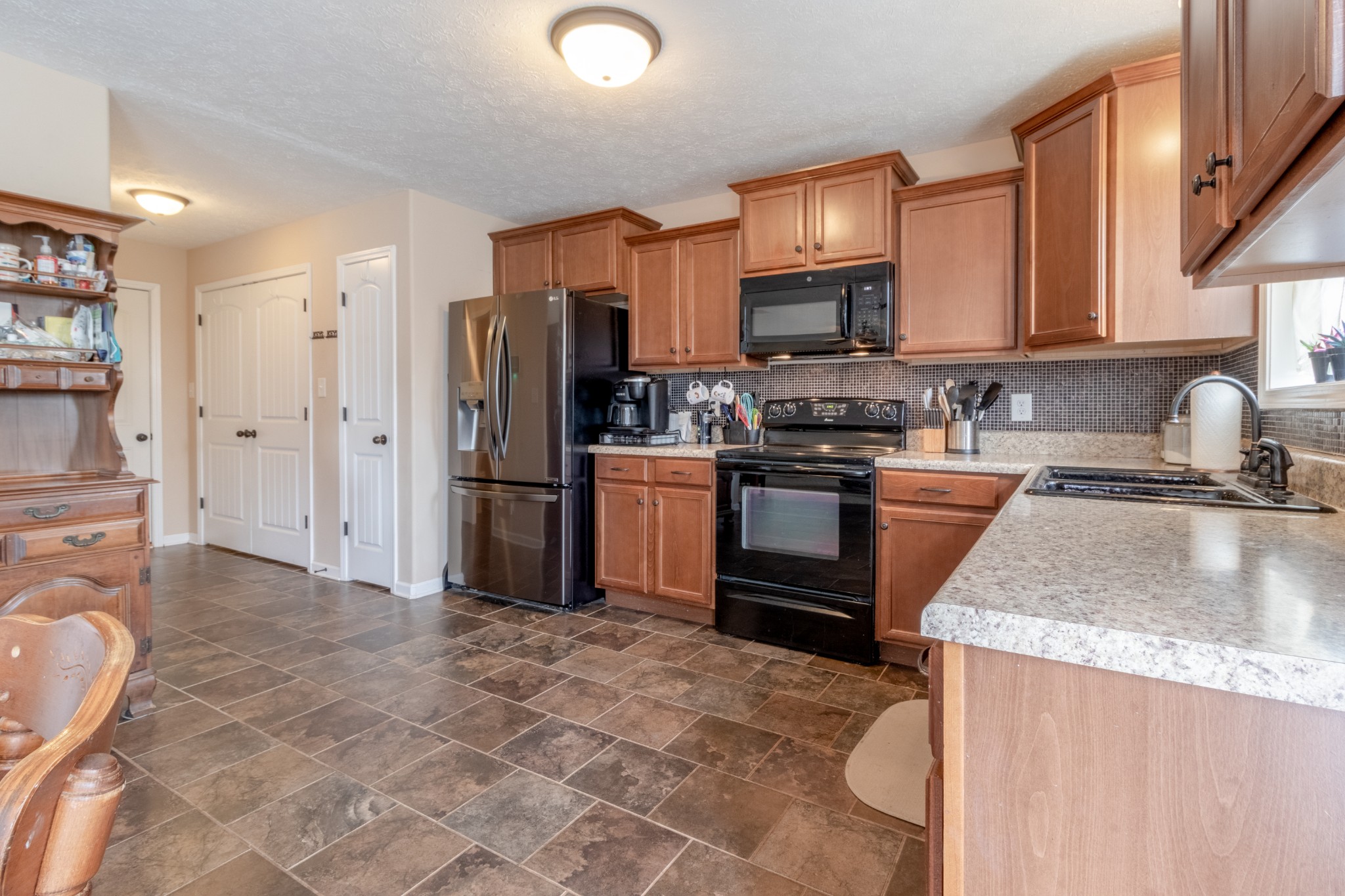 1957 Patton Road Clarksville, TN 37042 - Photo 7 of 25 Gallery Image 7